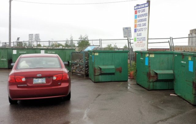 The recycling containers here are lined up around a half-hectare lot.  It's never a busy place.
